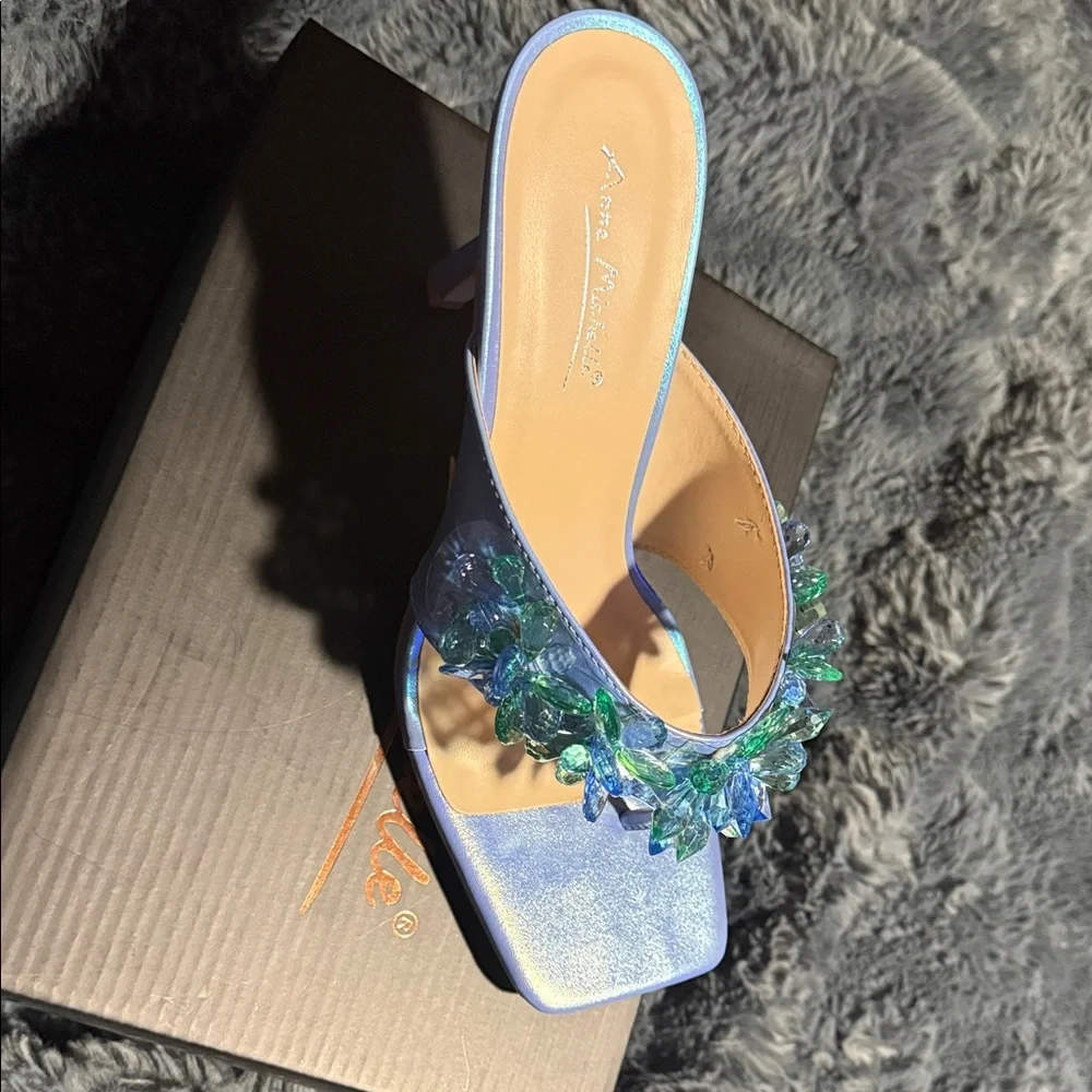 Anne Michelle Elegant Blue Heels with Green Embellishments - Picture 3 of 6
